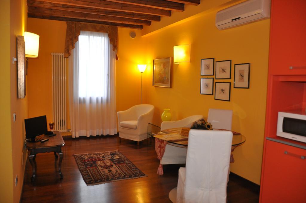 Bed & Breakfast Piazza Nova 3*