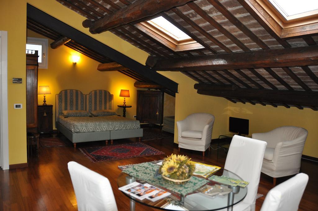 Piazza Nova Bed & Breakfast