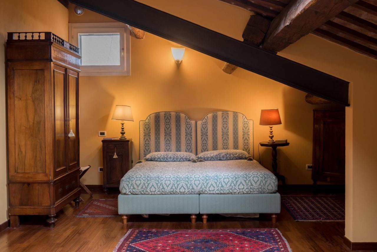 Piazza Nova Bed & Breakfast